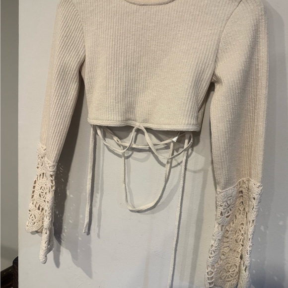 ✨ Zara Crochet Sleeve Wrap Crop Top – Cream | Size M - Picture 7 of 8